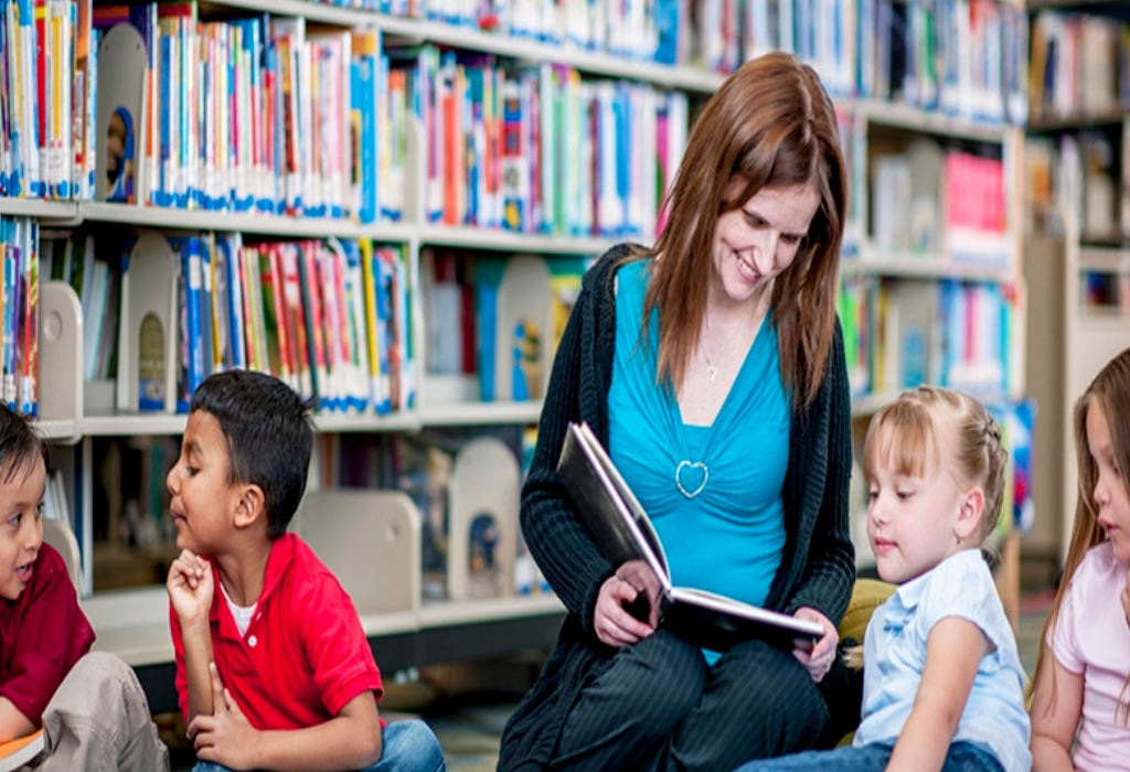 University Education Degree Scholarships