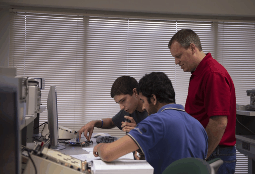 Engineering Student Education Scholarships