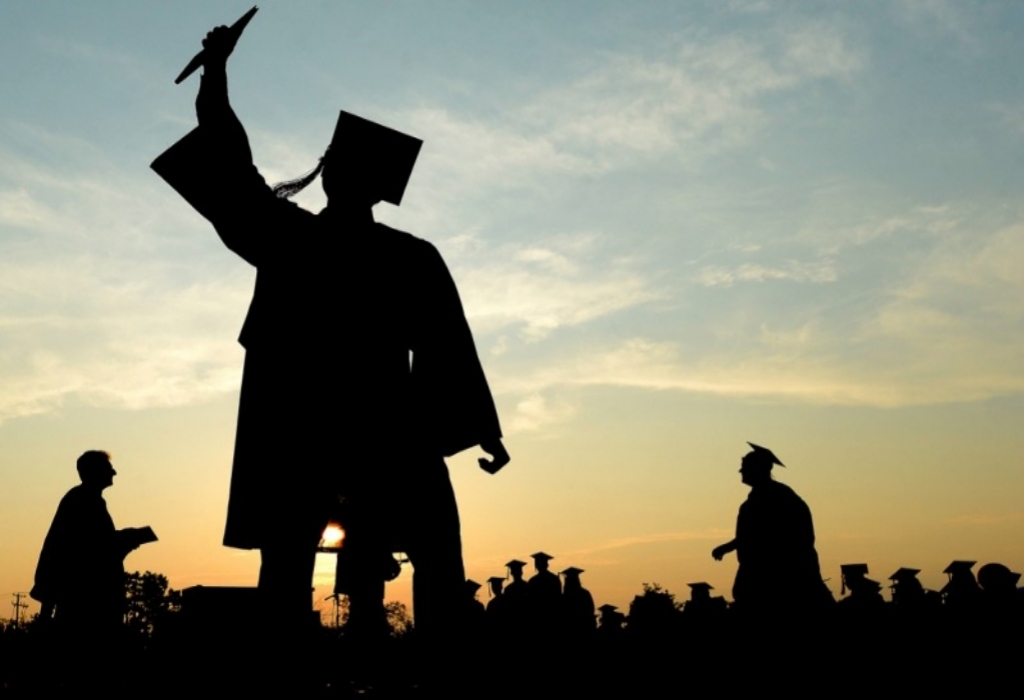 Scince Lifestyle Education Degree Scholarship