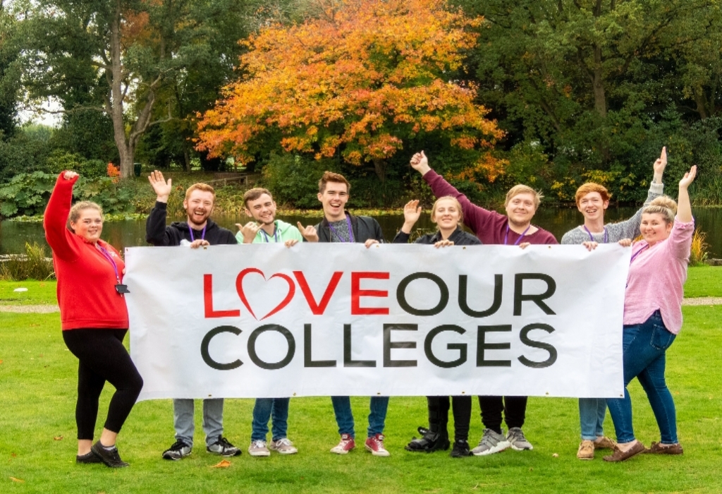 Essay University Student Education Scholarships
